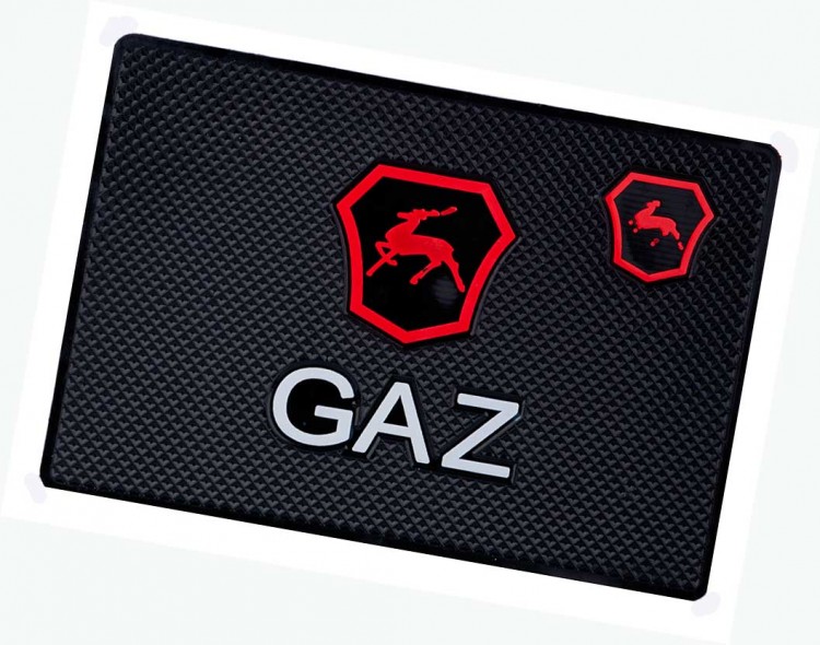 Коврик на панель GAZ 18.5*13 см                