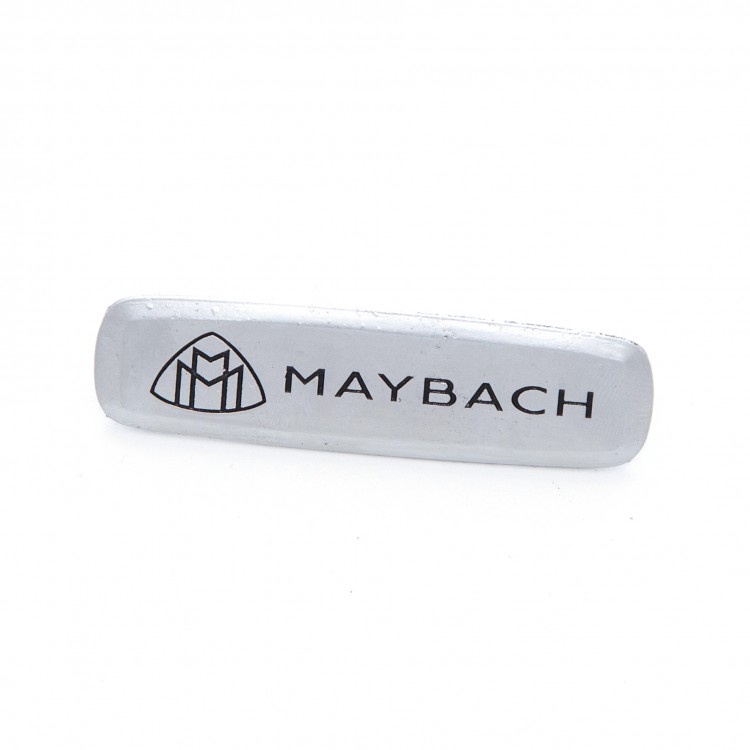 Шильдик Maybach для ковров и органайзеров