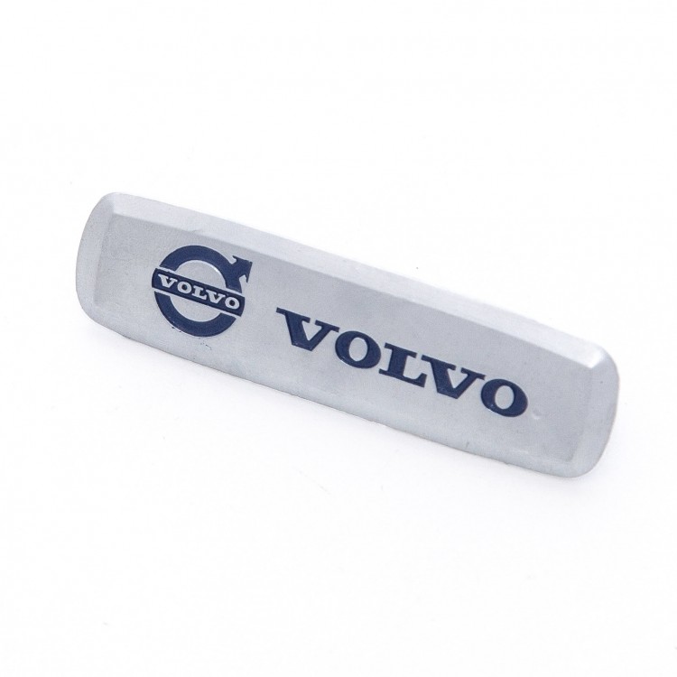 Шильдик Volvo для ковров и органайзеров 