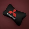 Подушка на подголовник из экокожи Mitsubishi
