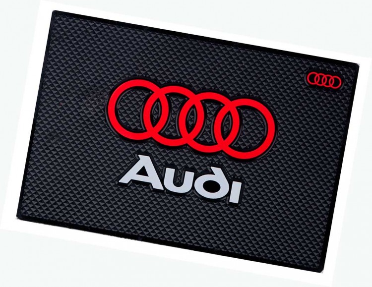 Коврик на панель Audi 18.5*13 см